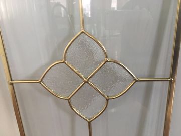 耐熱性透明な食器棚のガラス金属フレームの斜めの端