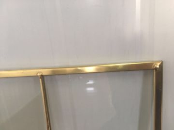 耐熱性透明な食器棚のガラス金属フレームの斜めの端