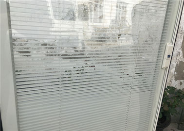 窓の健全な絶縁材の塵の証拠のためにガラス アルミニウム内部ブラインド